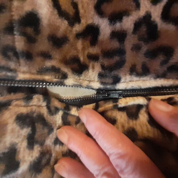 Vintage Handmade Faux Fur Leopard Print Skirt Size Small - Picture 6 of 8